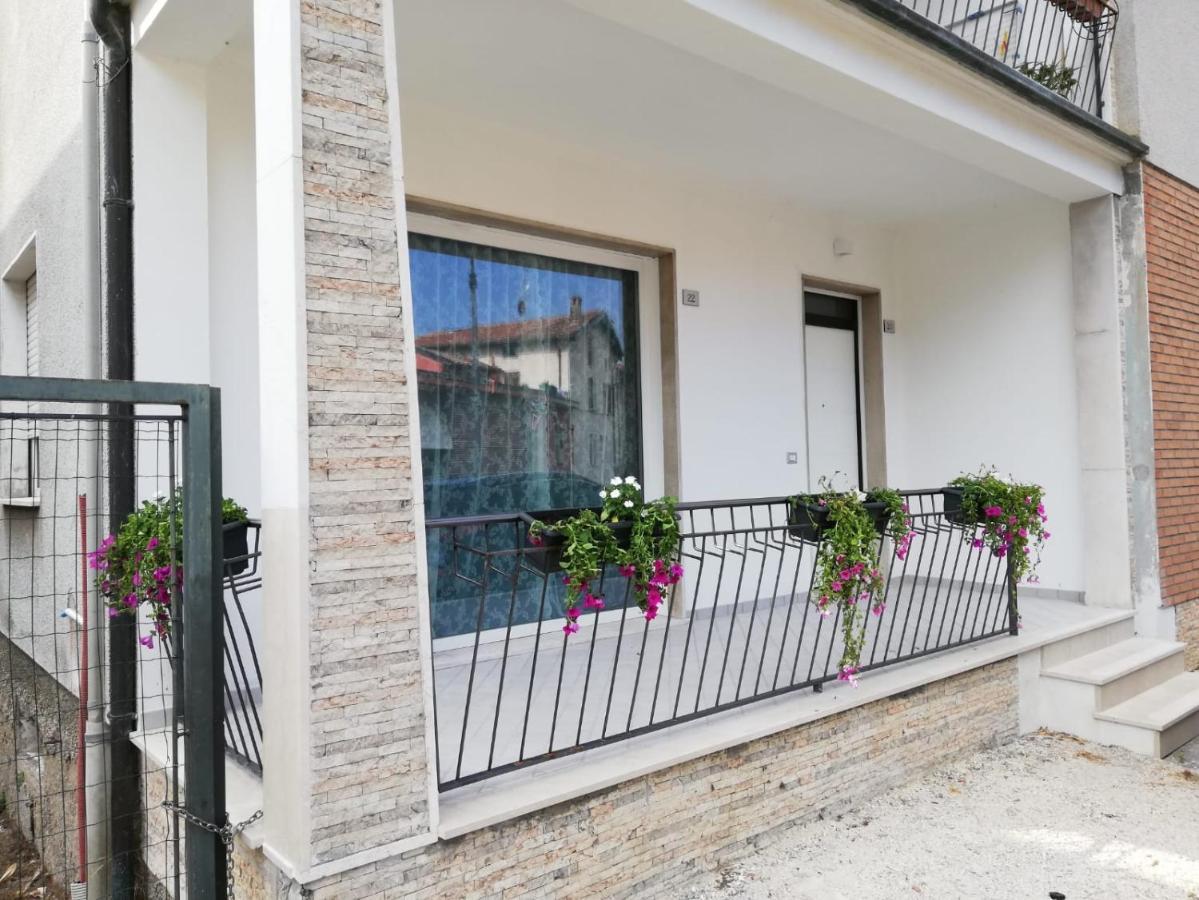 Casa San Martino Lägenhet Moniga del Garda Exteriör bild